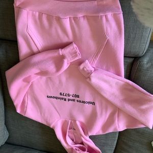 Unbranded pink hoodie